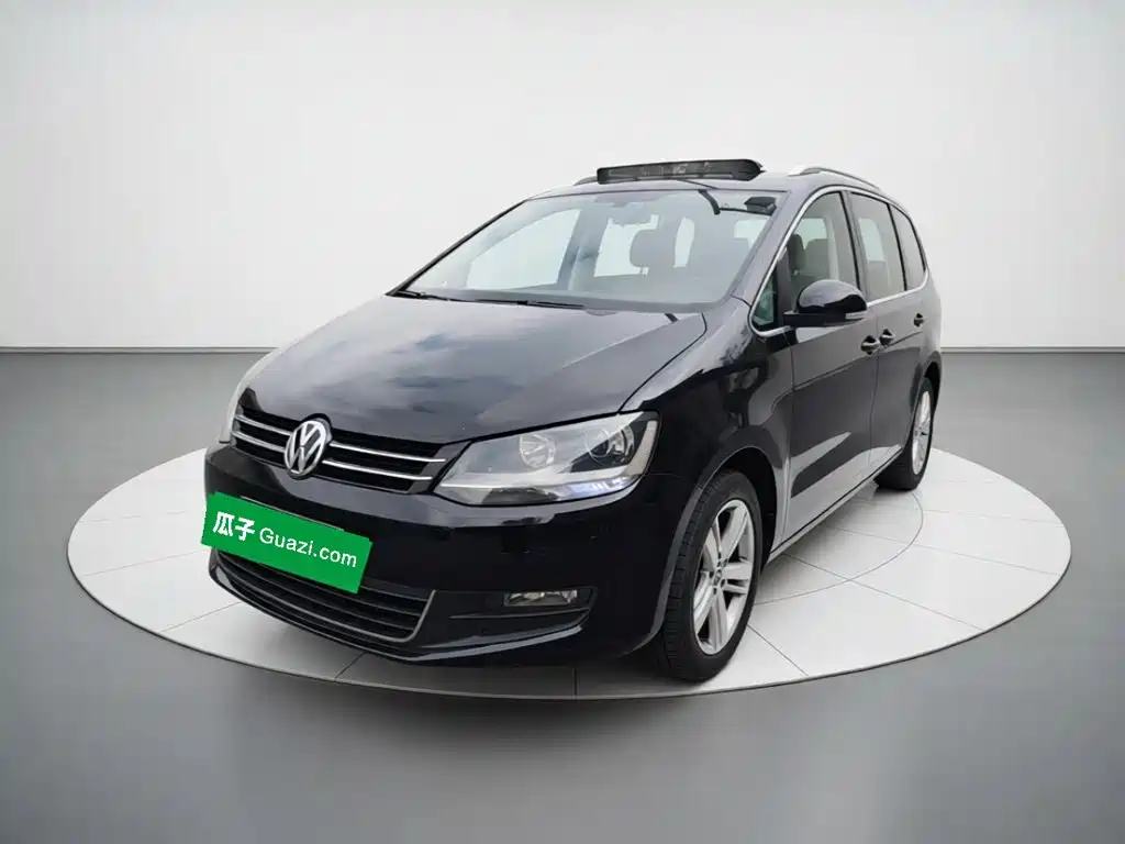 Volkswagen Sharan 2017 2016 380TSI Comfort 7-seater
