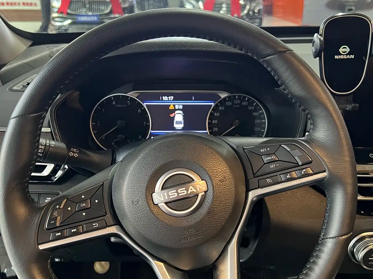 NISSAN TEANA