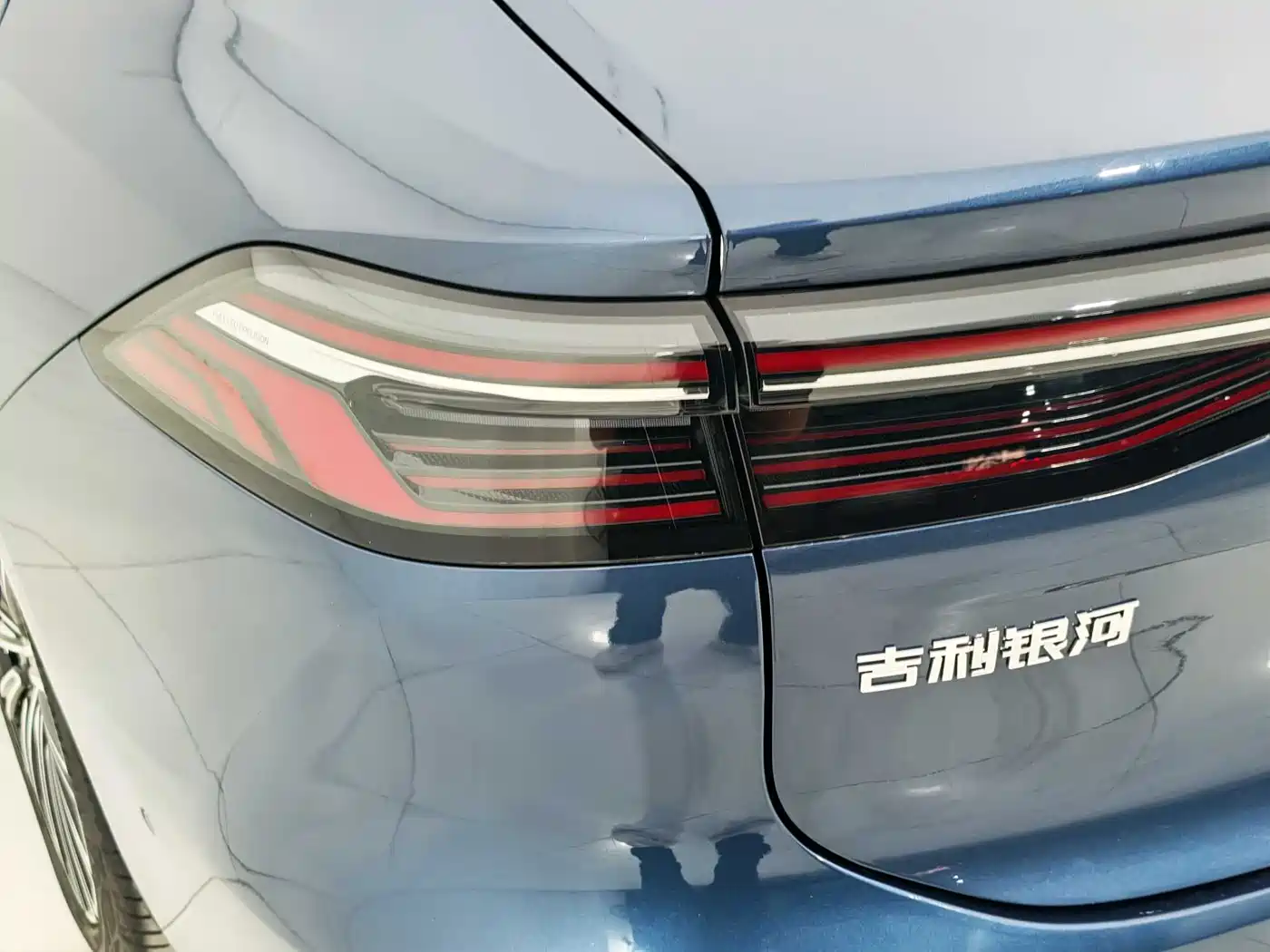 Geely Galaxy Galaxy A7 2025 EM-i фото 13