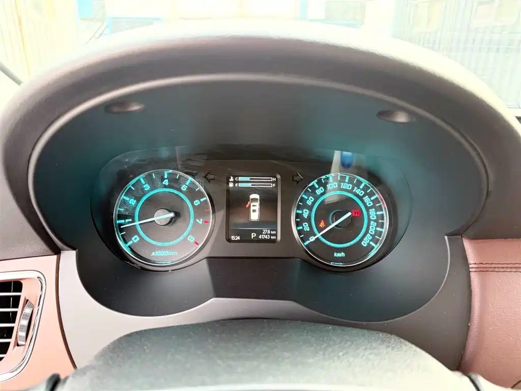 JAC Motors Refine M5 2018 2017 2.0T Gasoline Automatic Premium
