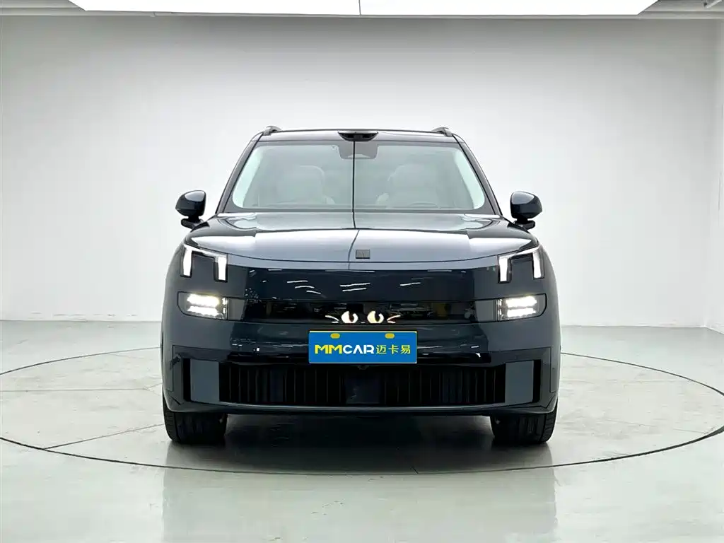 Lynk & Co 900 2025 2.0T Ultra фото 2