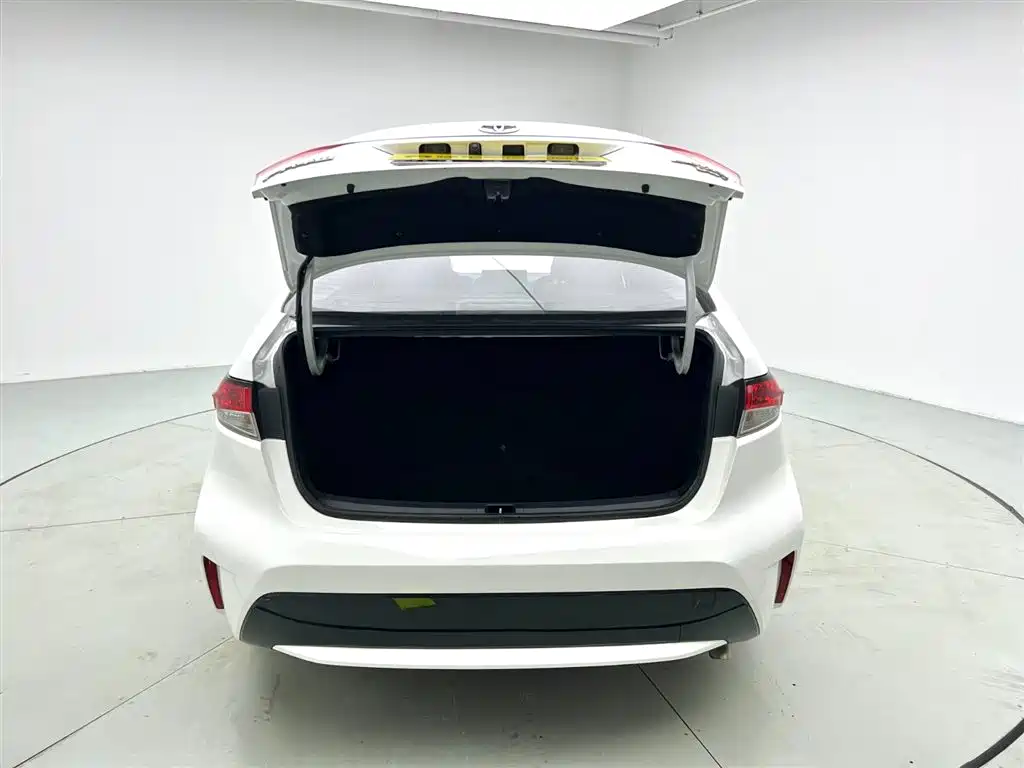 Toyota Levin 2022 185T CVT Luxury Edition фото 4
