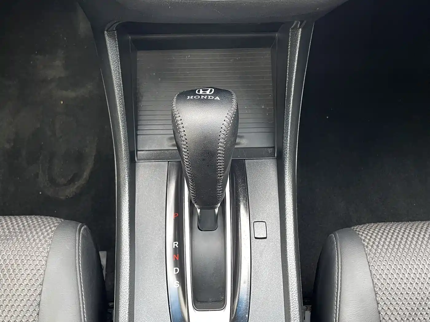 Honda Jade 2014 2013 1.8L Automatic Comfort Edition 5-seater