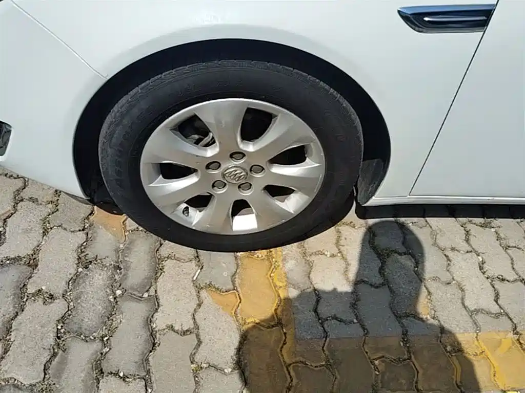 Buick Regal 2014 2.0L Elite Fashion Type фото 23