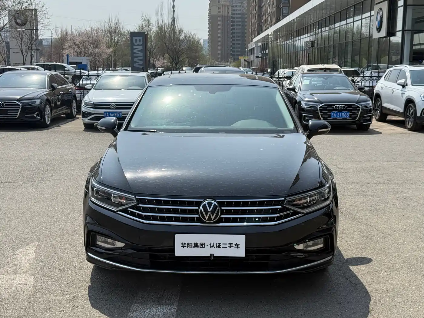 Volkswagen Magotan 2023 2 Million Units Anniversary Edition 330TSI DSG Leading Type фото 2