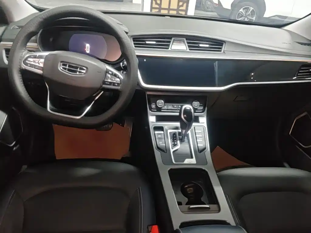 Photo 10 - Geely Emgrand GL