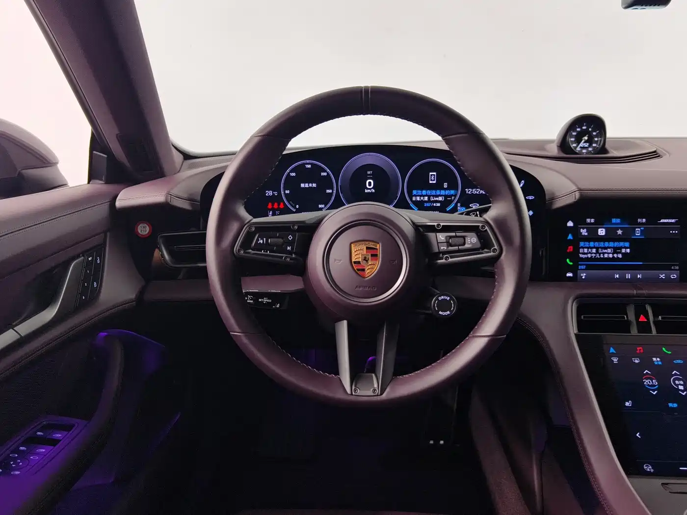 Porsche Taycan 2025 2025 Taycan