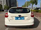 Фото 4 - Ford Focus