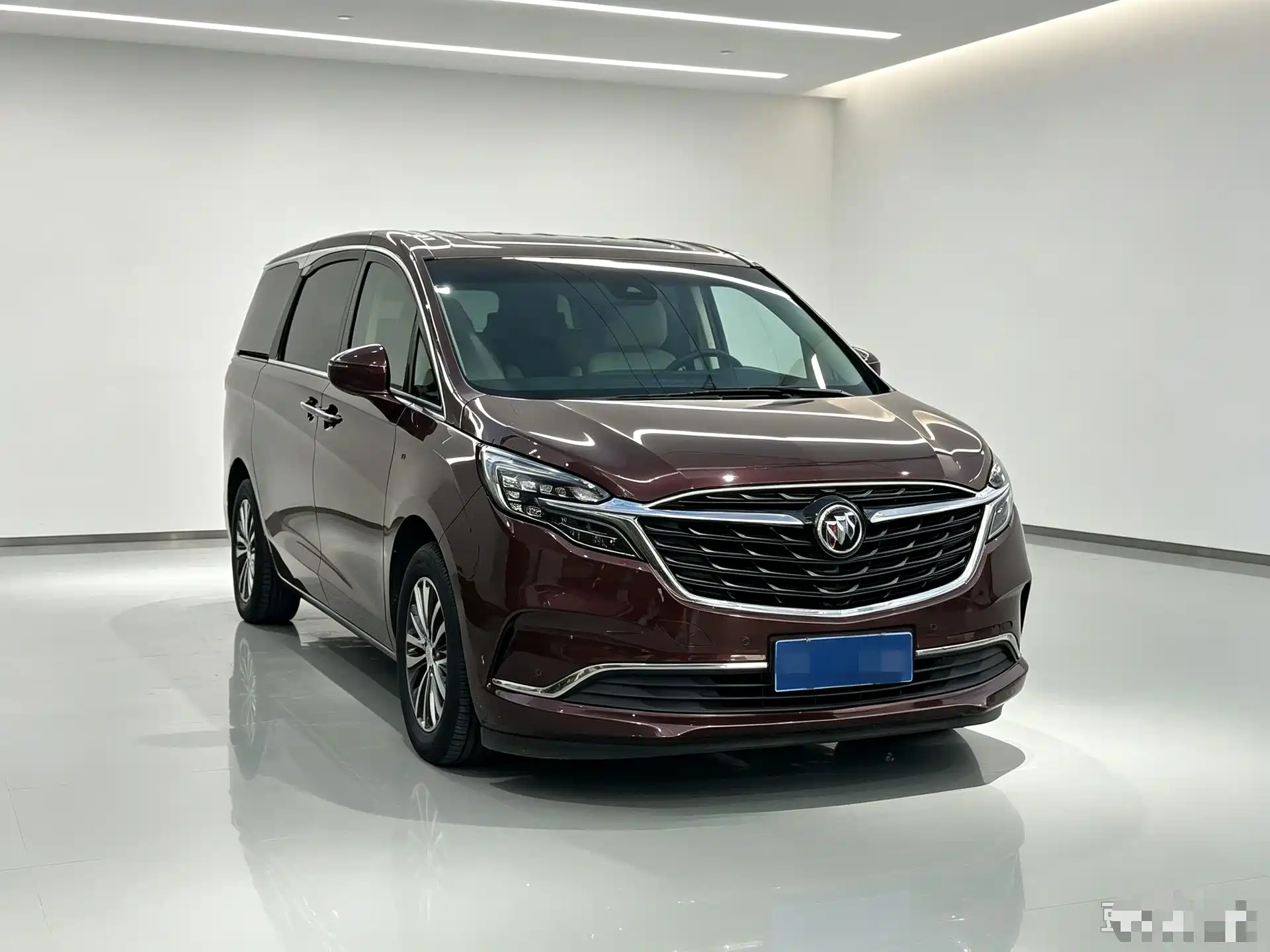 Фото 3 - Buick GL8