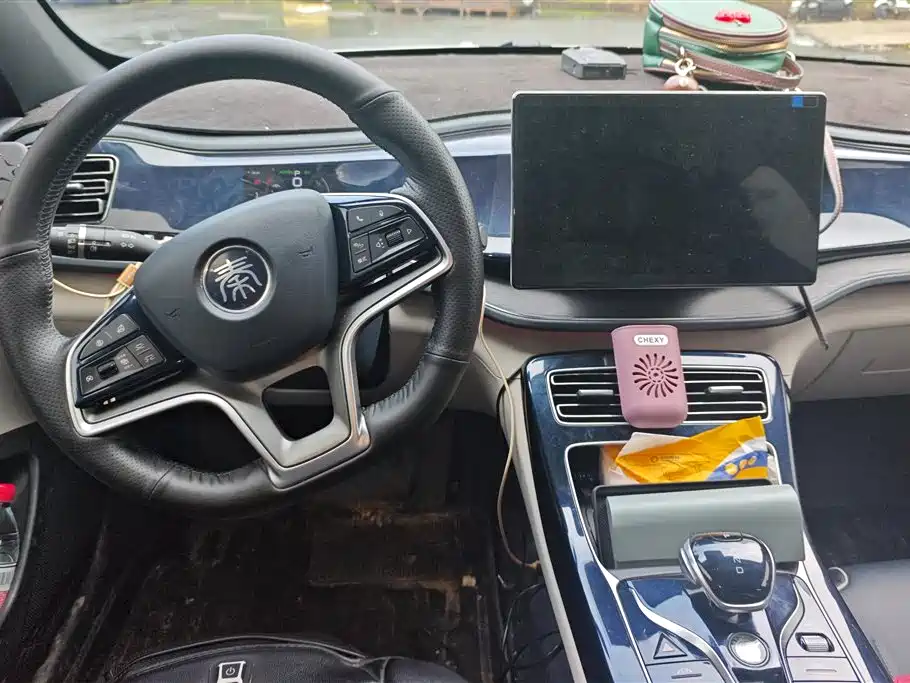 BYD Qin PLUS 2021 DM-i 120KM Flagship фото 12