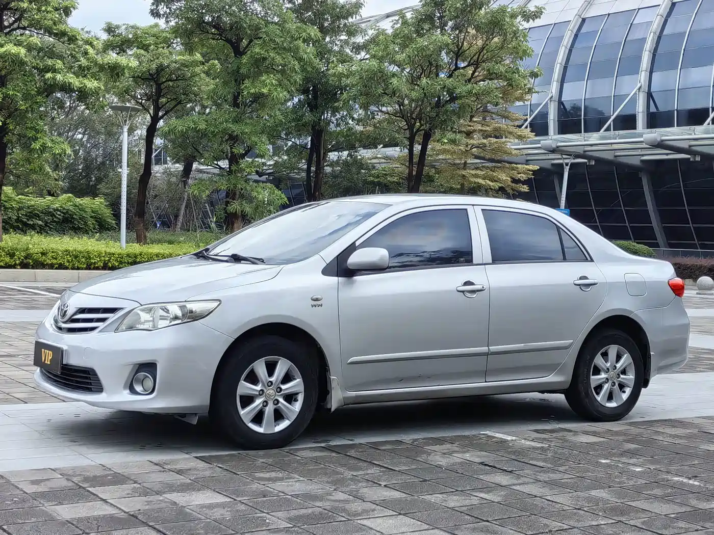 Фото 1 - Toyota Corolla