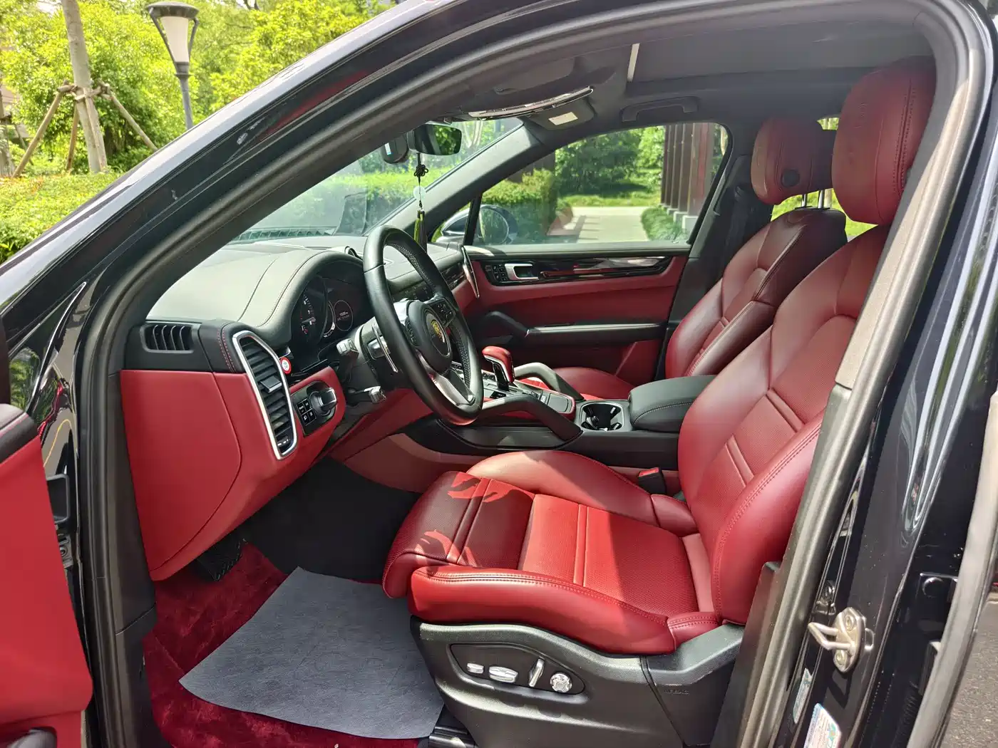 Porsche Cayenne 2019 Cayenne 3.0T фото 9