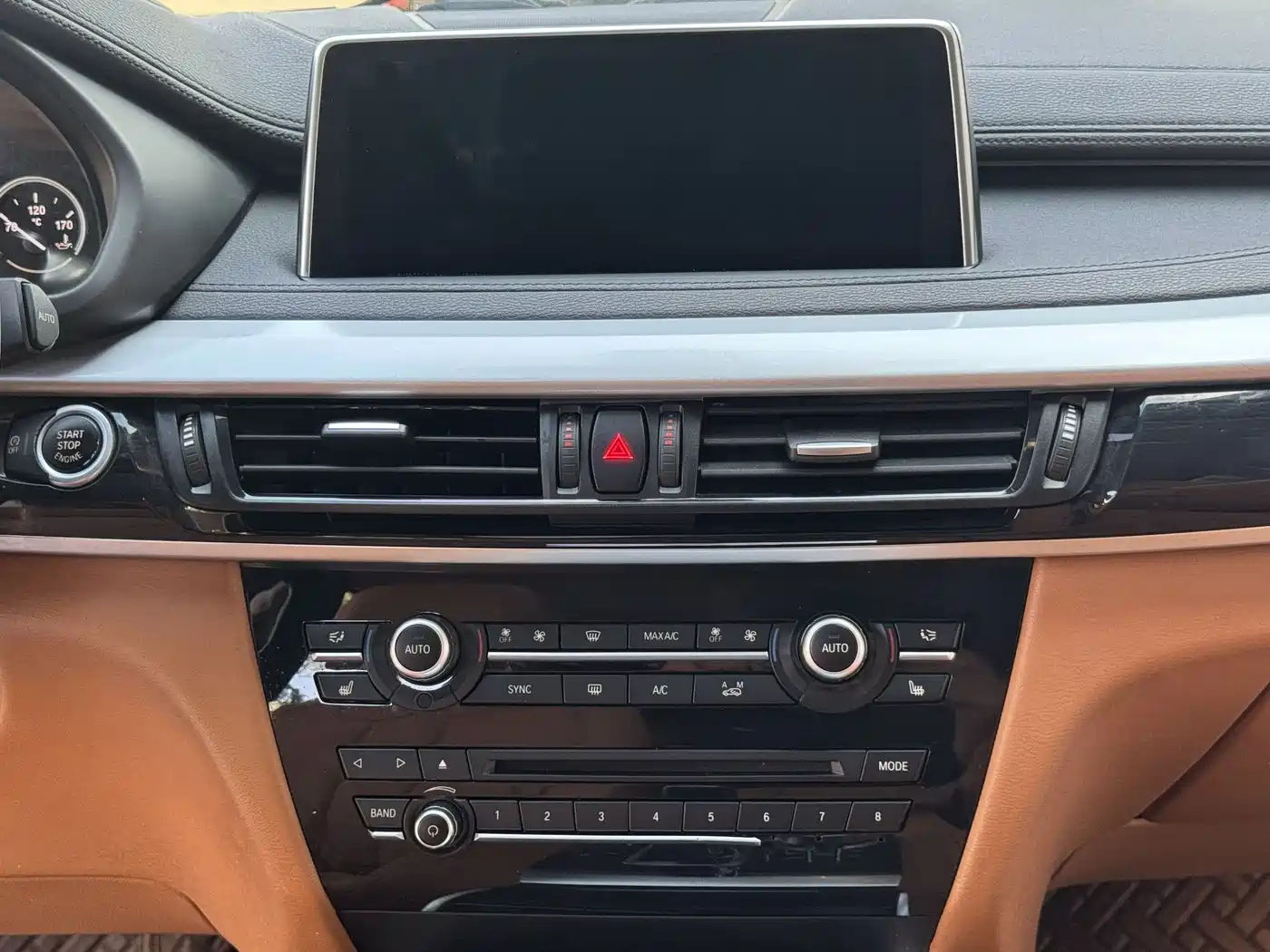 BMW X6 2015 xDrive35i Luxury Model фото 5