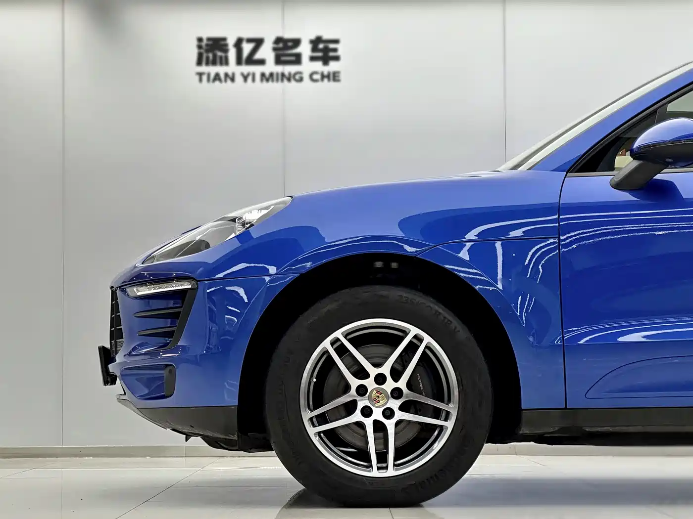 Porsche Macan 2017 Macan 2.0T фото 9