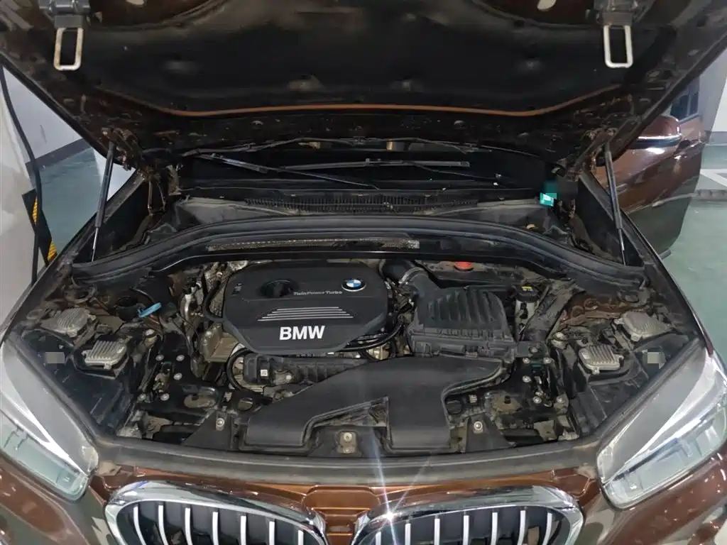 BMW X1 2016 sDrive18Li Fashion Model фото 11