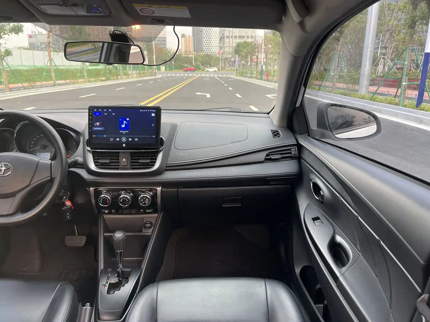 Toyota YARiS L Zhi Xuan 2020 1.5L CVT Leading Edition фото 8