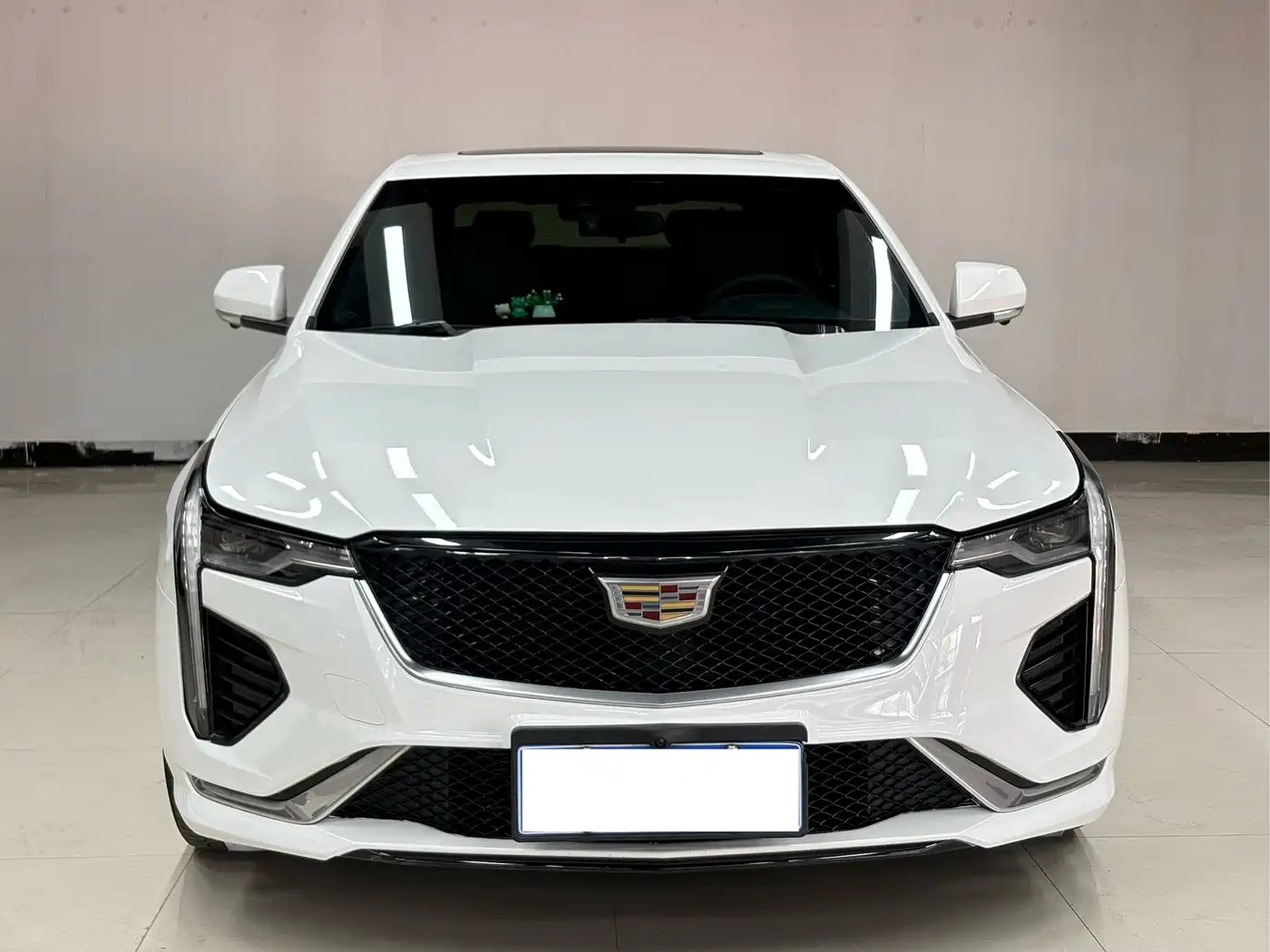 Cadillac CT4 2023 25T Fashion Edition фото 2