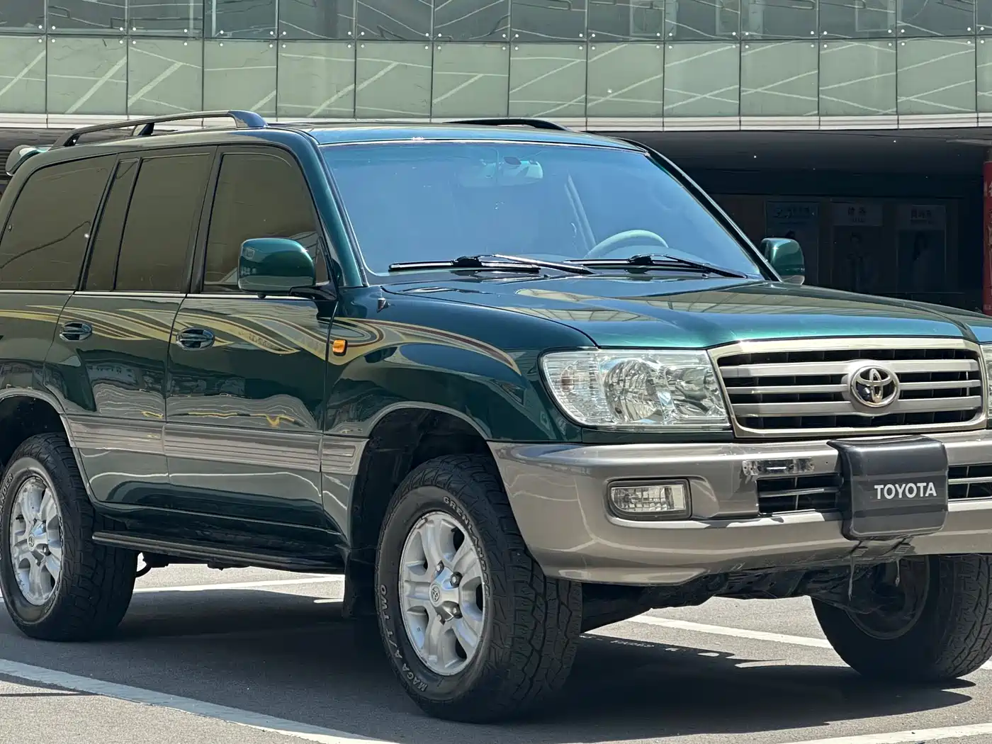 Toyota Land Cruiser фото 3