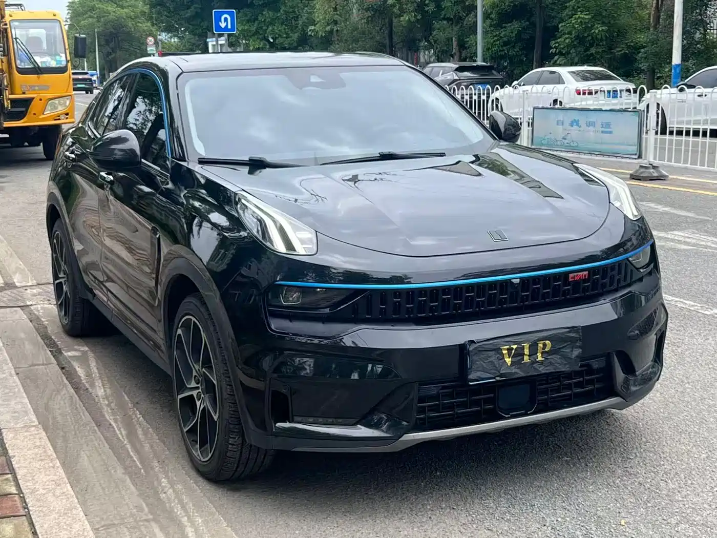 Lynk & Co 05 2020 2.0TD 2WD Shine Halo фото 3