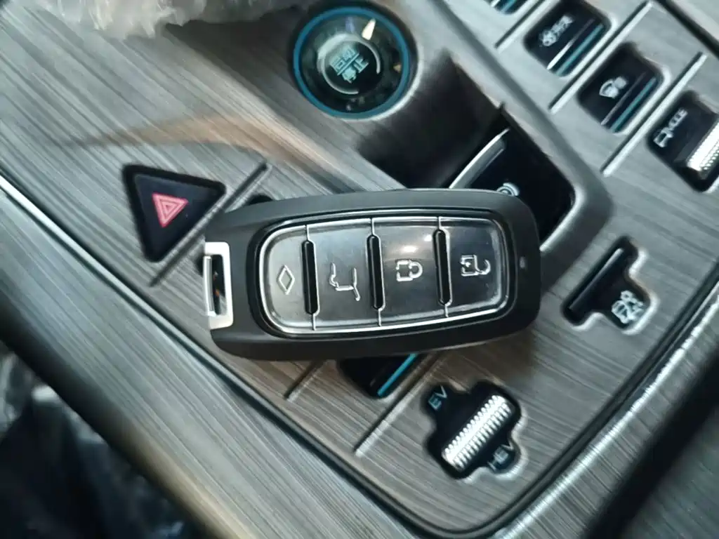 Фото 9 - BYD Qin PLUS