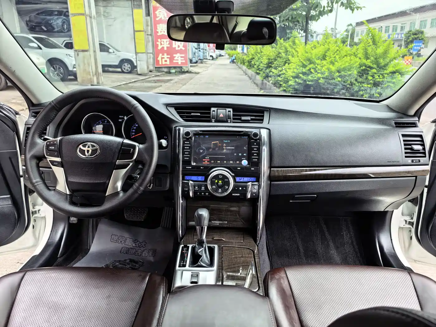 Toyota Reiz 2013 2.5S Elite Edition фото 7