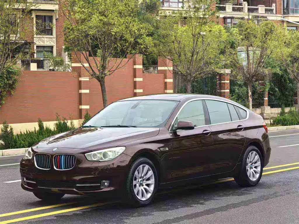 BMW 5 Series GT 2010 535i Leading Model