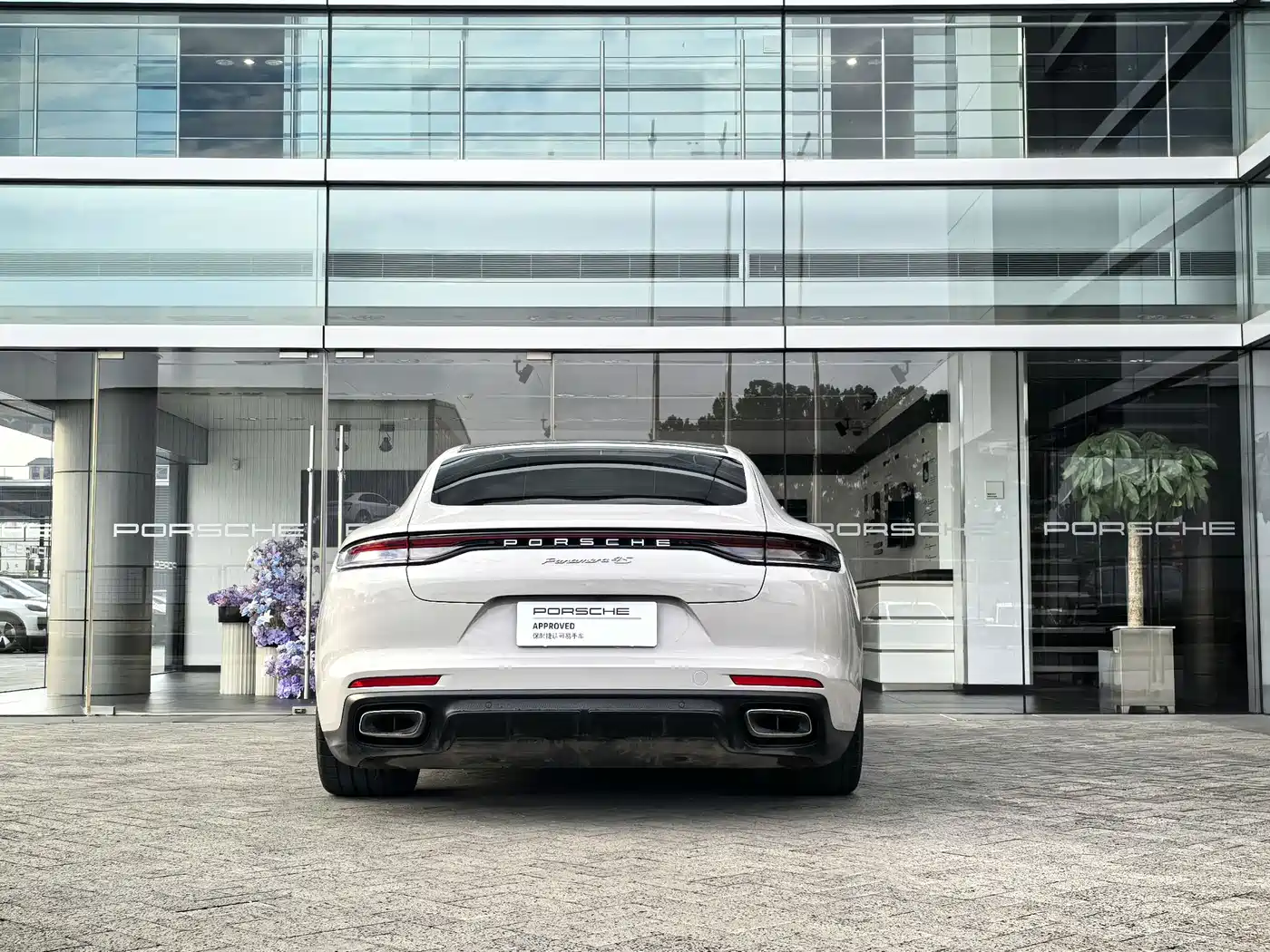 Porsche Panamera 2021 Panamera 4 Executive Long Wheelbase 2.9T фото 7
