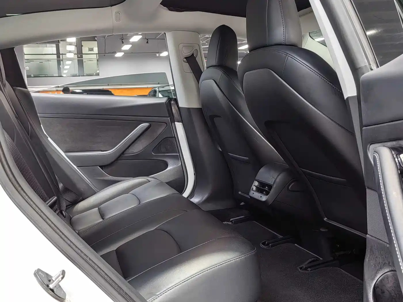 Tesla Model 3 (Import) 2020 2019 Standard Range RWD Upgraded Edition
