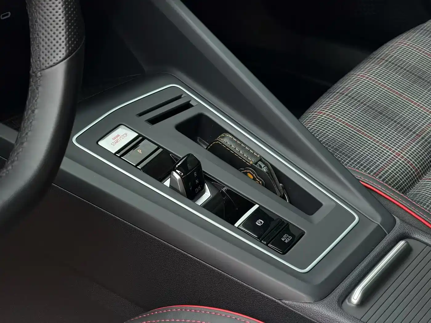 Volkswagen Golf GTI 2025 380TSI DSG GTI фото 4