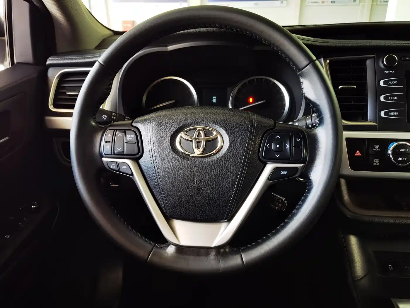 Toyota Highlander 2017 2.0T 4WD Premium 7-Seater фото 12