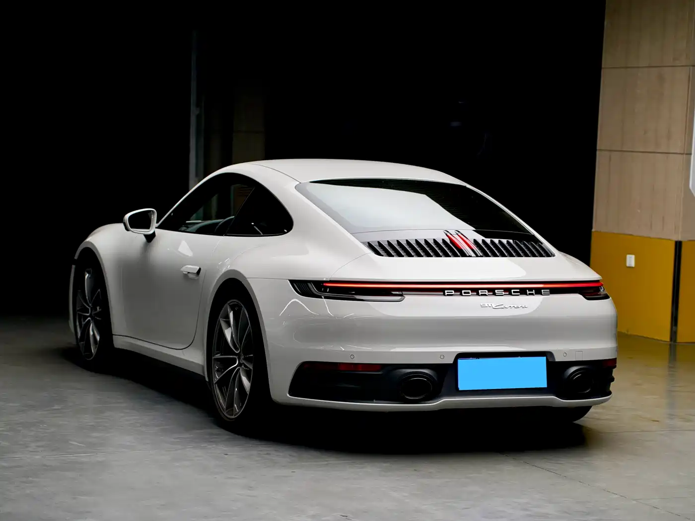 Porsche 911 2023 Carrera 3.0T фото 7
