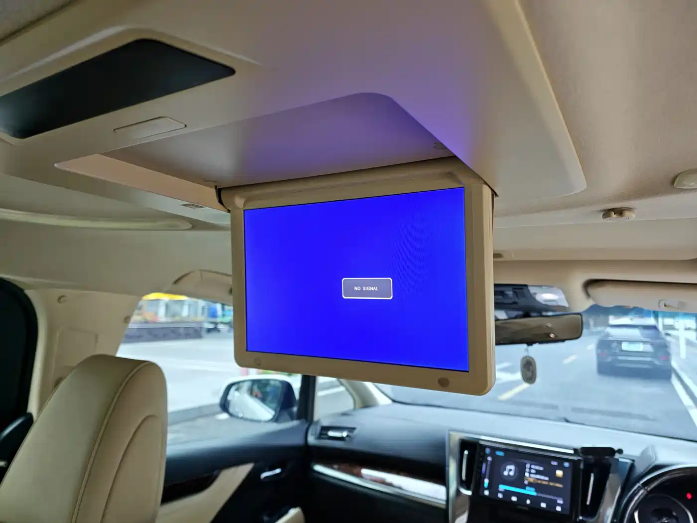 Toyota Alphard 2018 Facelift 3.5L Luxury Edition фото 9