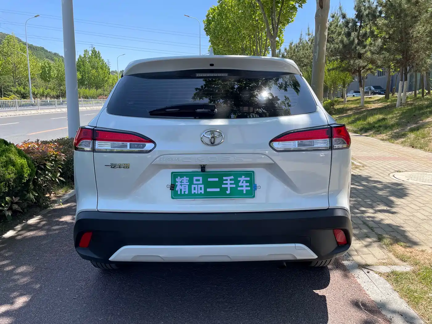 Toyota Corolla Cross 2024 Model 2.0L Pioneer Edition фото 5