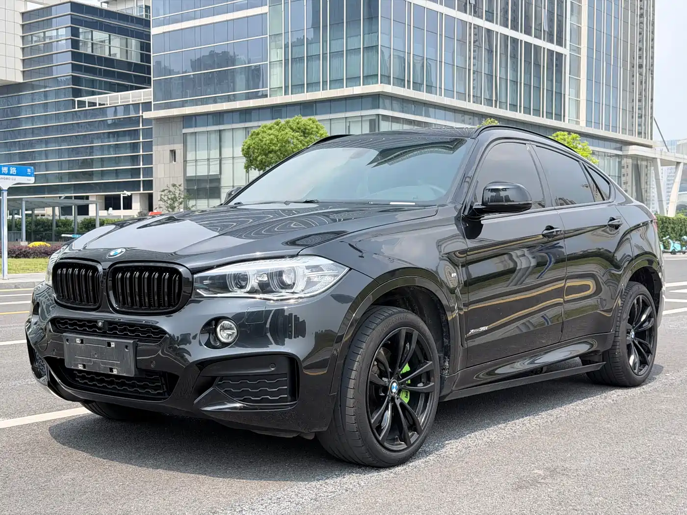 BMW X6 2018 xDrive35i Leading Model