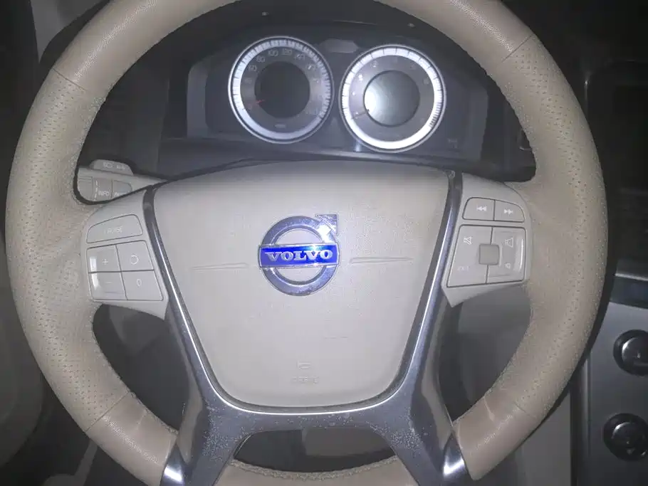 Photo 15 - Volvo XC60 (Import)