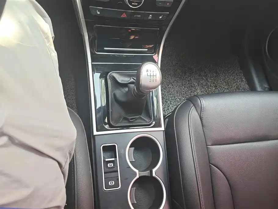 Haval H2 2017 Red Label 1.5T Manual 2WD Luxury фото 16