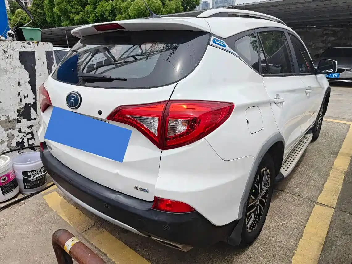 BYD Song New Energy 2017 Song DM 1.5TID Full-time 4WD Premium фото 15