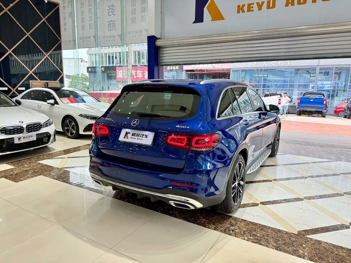 Mercedes-Benz GLC 2020 GLC 300 L 4MATIC Dynamic фото 13