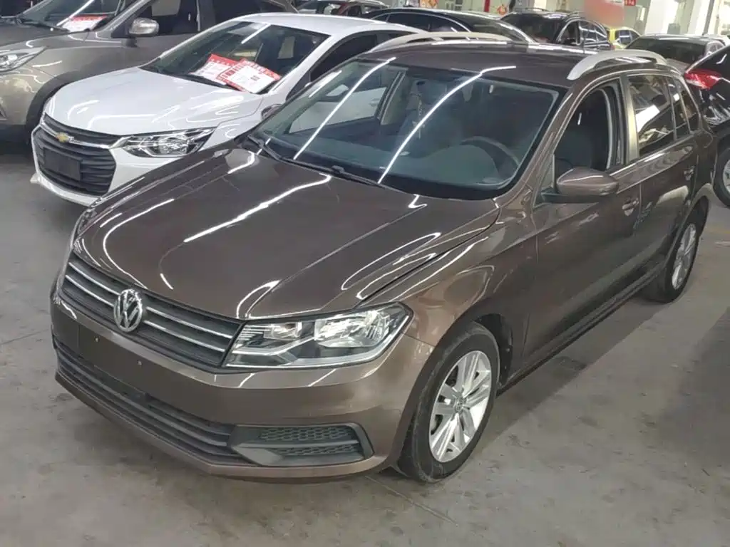 صورة 1 - Volkswagen Santana