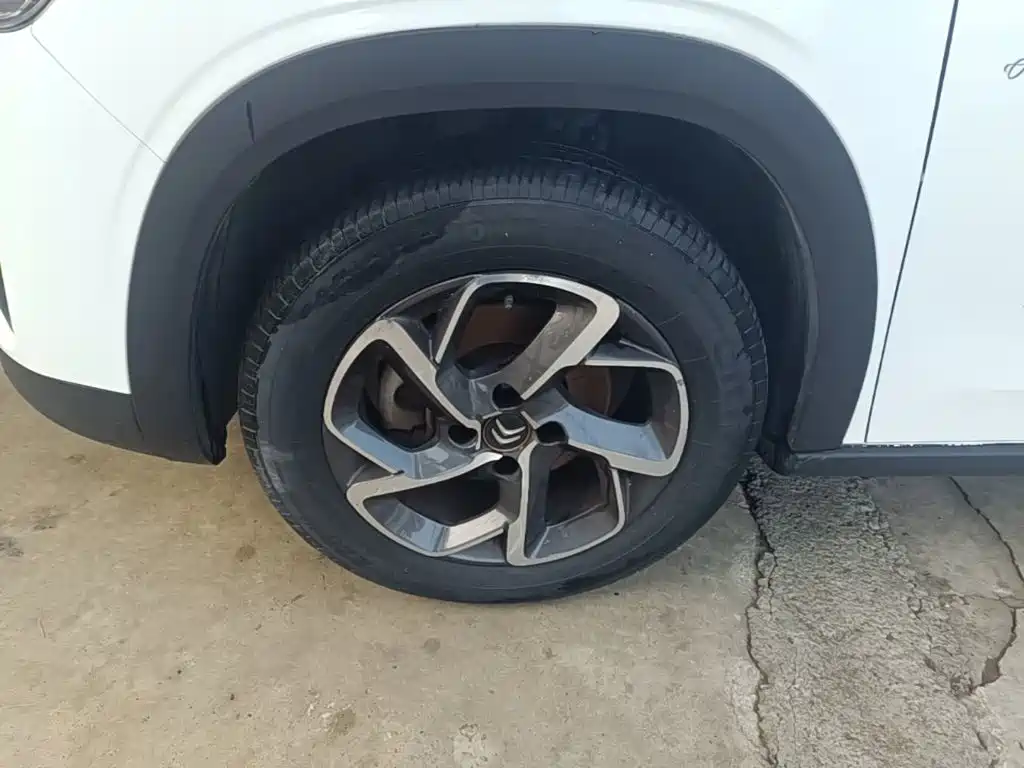 Фото 23 - Citroën C3-XR