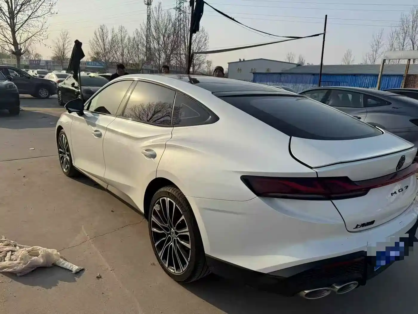 MG MG7