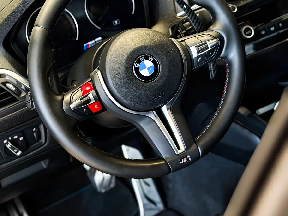 BMW M2 2018 M2 фото 14