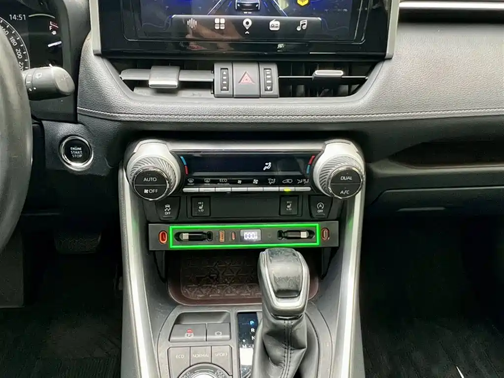 Toyota RAV4 Rongfang 2020 2.0L CVT 4WD Premium Edition фото 20