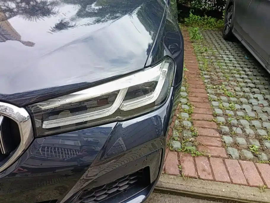 BMW 5 Series 2022 Model Second Facelift 530Li Leading M Sport Package фото 5