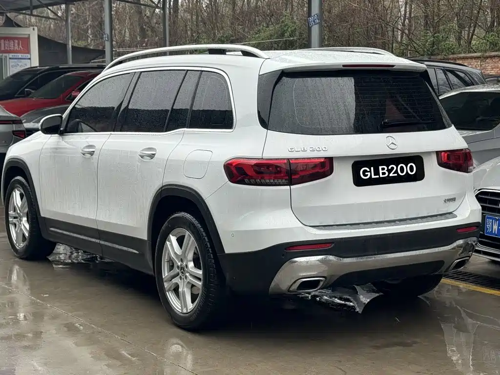 Mercedes-Benz GLB 2020 2020 Facelift GLB 200 Dynamic