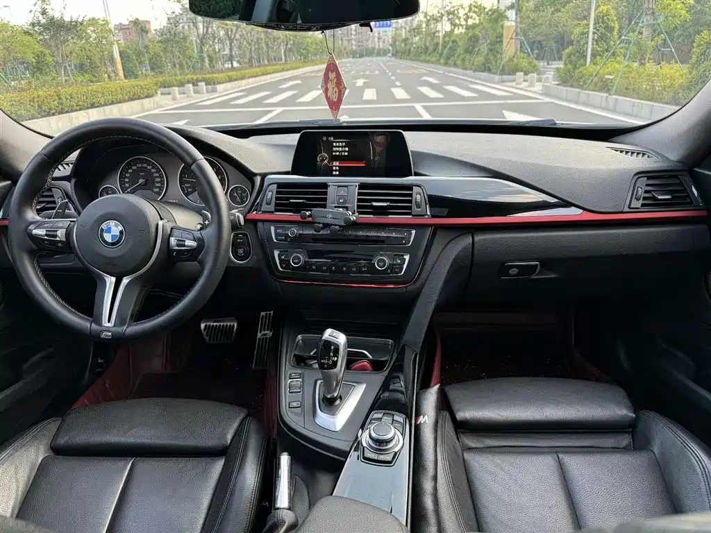 BMW 3 Series GT 2016 320i Design Package фото 5