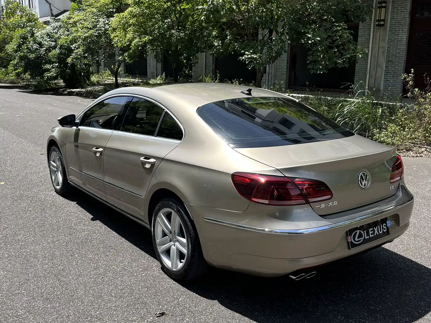 Volkswagen FAW-Volkswagen CC 2015 1.8TSI Premium фото 4