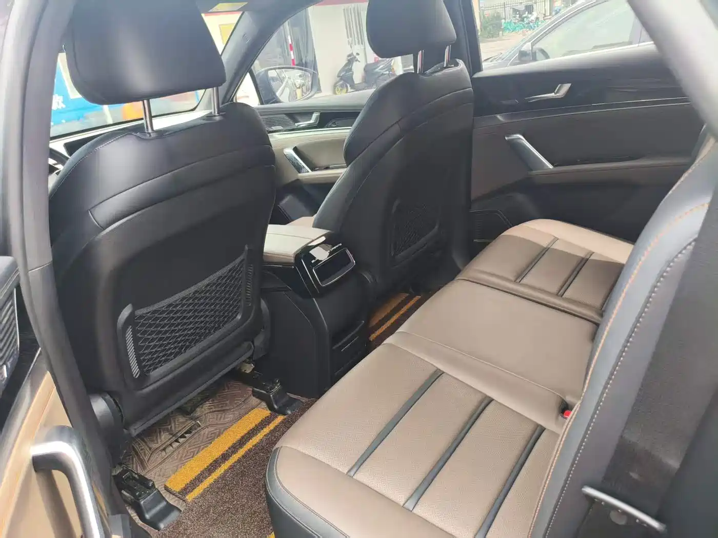 BYD Tang 2021 2.0T Automatic Flagship фото 11