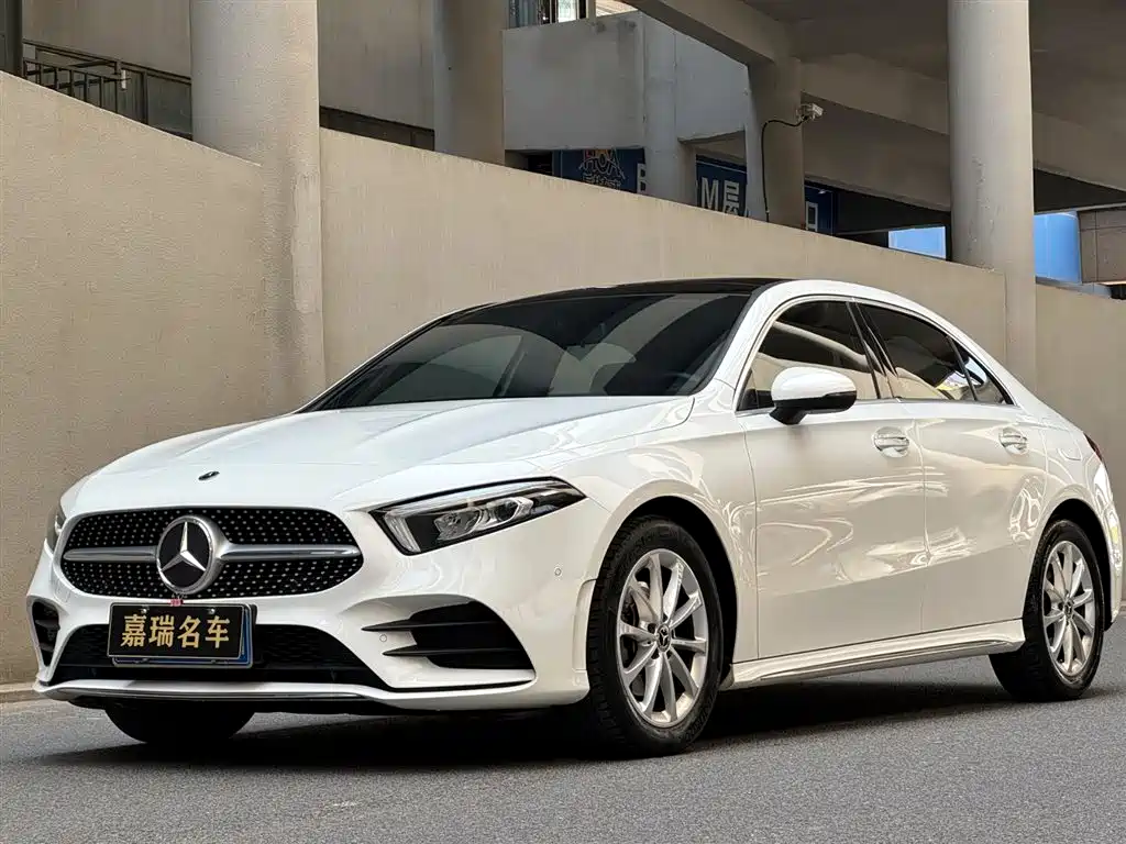 Mercedes-Benz A-Class 2021 A 200 L Sport Sedan Fashion Edition