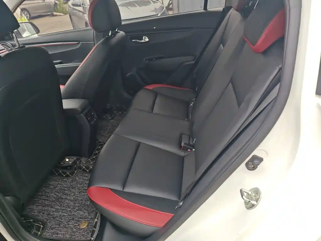 Kia KX CROSS 2019 2018 1.6L Automatic Smart Sunroof Edition